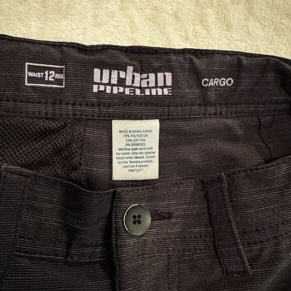 Urban Pipeline Grey Cargo Shorts 12 Regular Adjustable Waist & Pockets - Picture 3 of 4